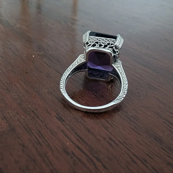 Vintage Sterling Silver Amethyst Ring Size 6 - Picture 3 of 5